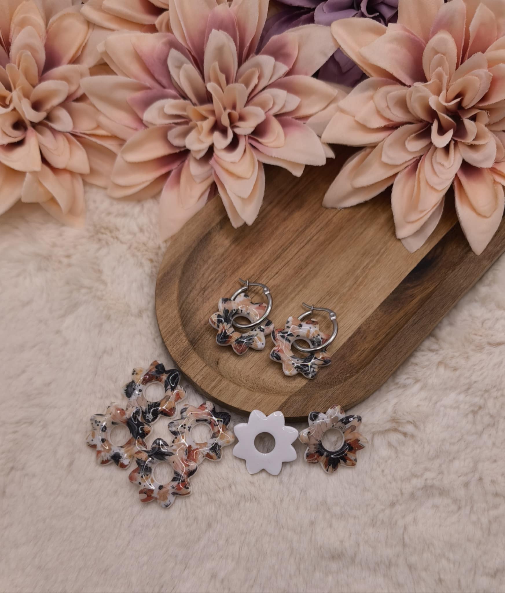 Pampilles Floriva — Beige, Noir, Cuivré